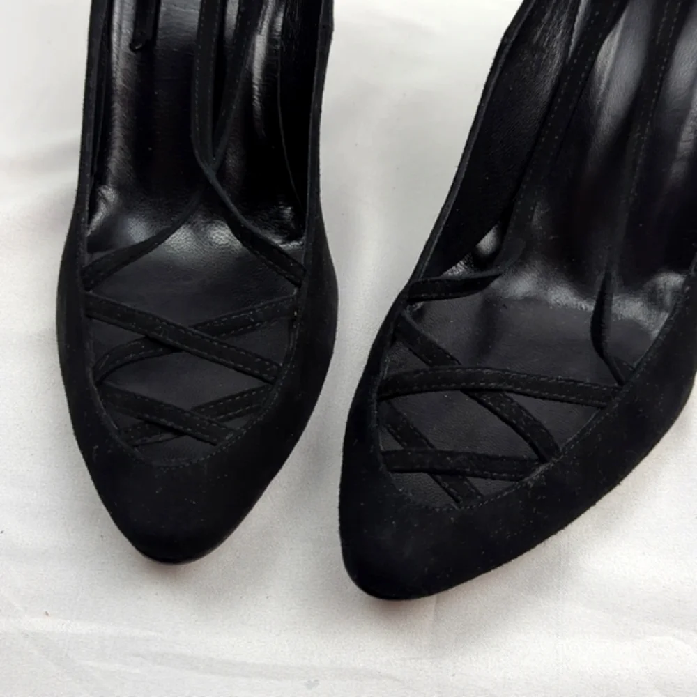 🆕🌿NICOLE FARHI SUEDE WEDGE SHOES🌿